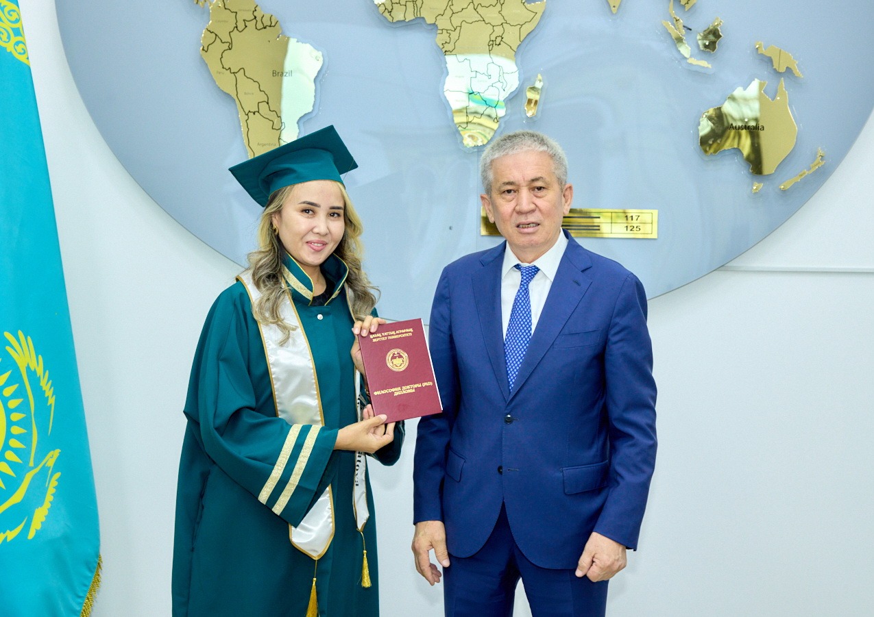 KazNARU ЖАС ҒАЛЫМДАРЫНА PhD ДИПЛОМДАРЫ ТАБЫСТАЛДЫ
